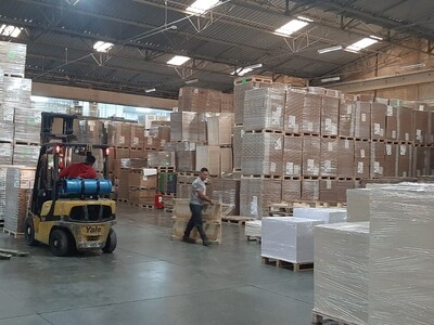 ✨ Visita à empresa Lis Gráfica, nossa parceira no Programa Jovem Aprendiz. ✨ 